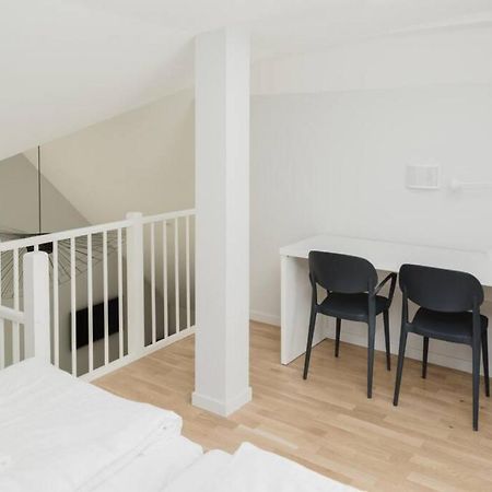 Апартаменты Sk67 Modern And Bright Loft With Free Parking Лидинго Экстерьер фото